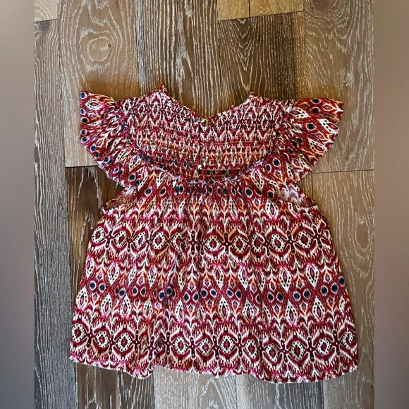 Womens patterned top - Picture 2 of 3